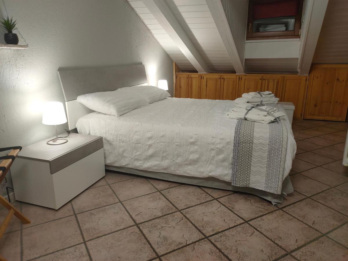 Chez Martin Apartment Aosta Bagian luar foto